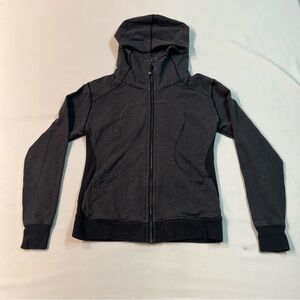 Lululemon On The Daily Hoodie
Heathered Speckled Black / Heathered Black Size 6